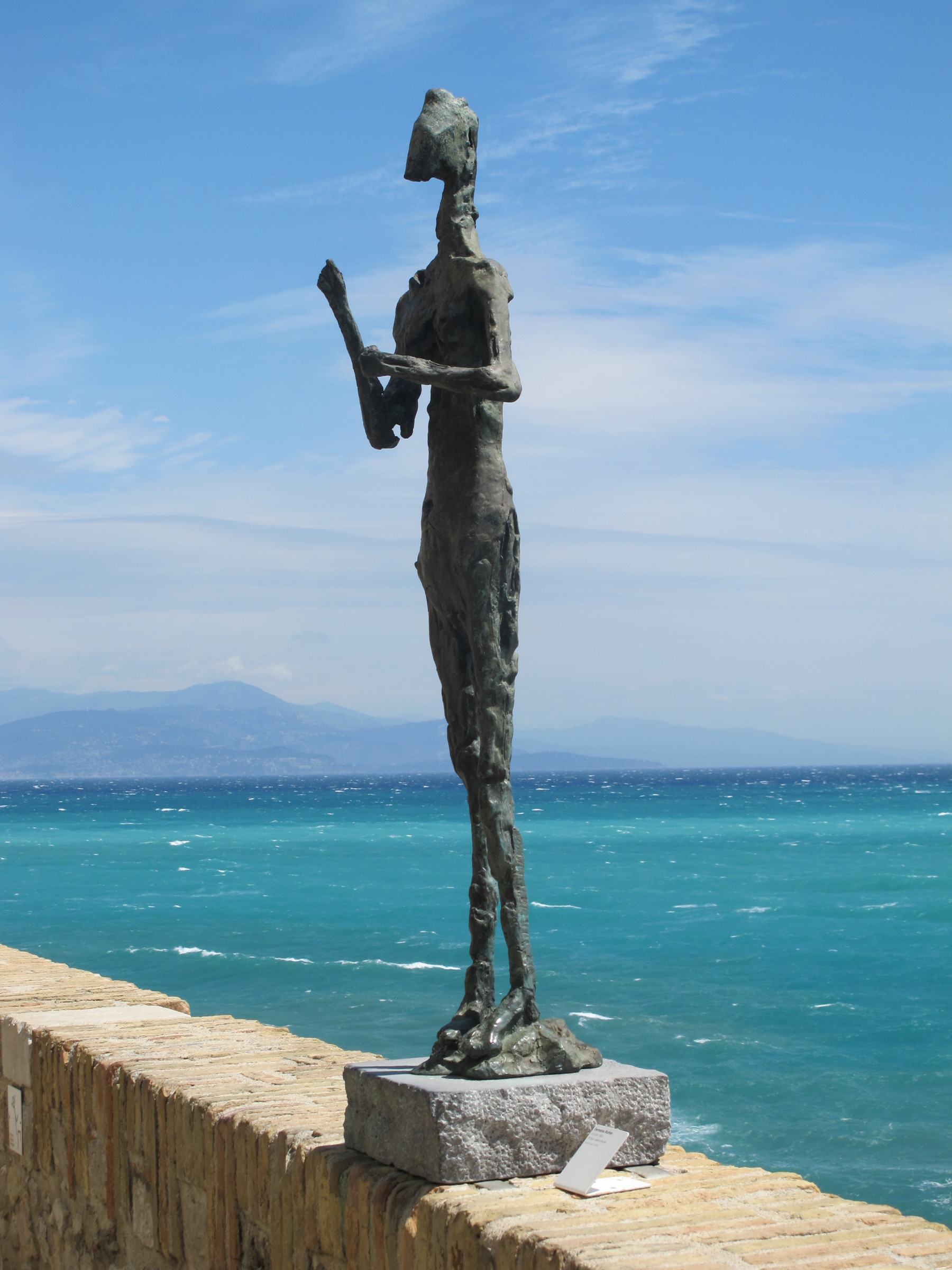 Sculpture by the sea | Photo