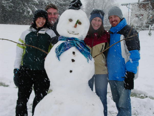 Our aweseme snowman!!