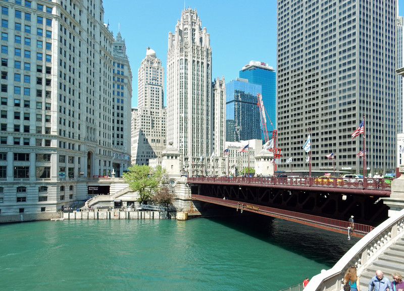 Chicago Tribune and the DuSable Bridge