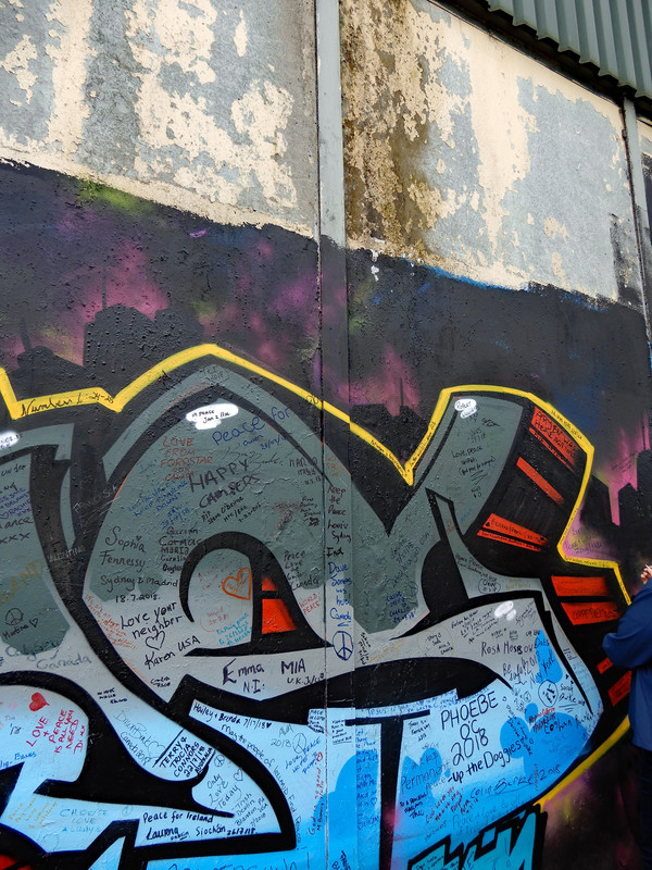 Wall graffiti 