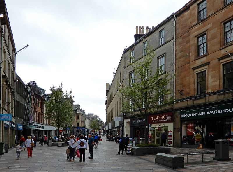 Stirling shopping street for pedestrians