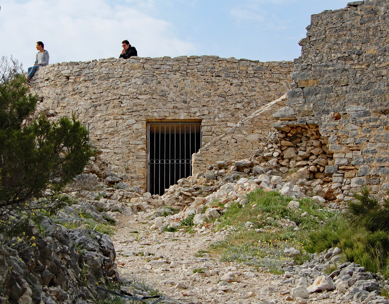 Fortress of Turina, 13 century