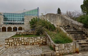 Ancient walls and Sibenik's modern library 