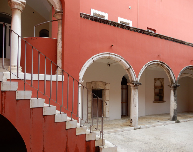 Interior courtyard 