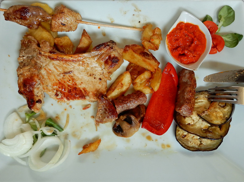 Mixed grill, Perla Restaurant
