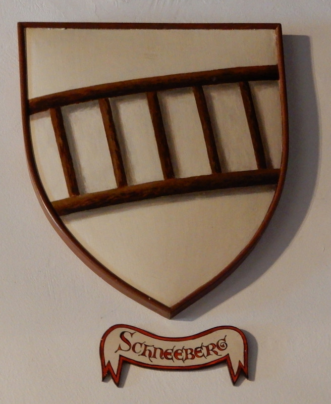 Crest of the original owner, Meinhard von Schneberg