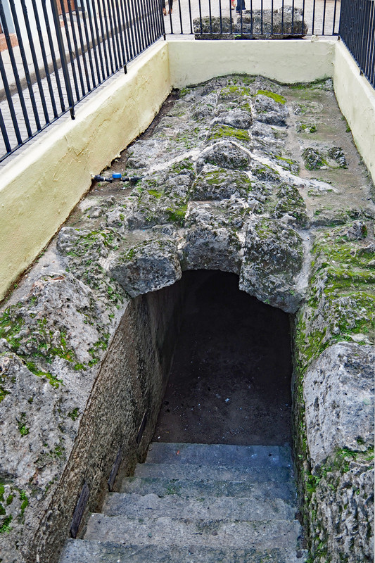 Zanja Real aquaduct 1592 