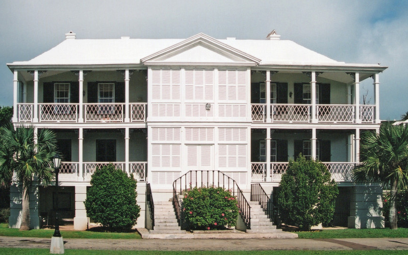 Camden House 1780, façade 1850