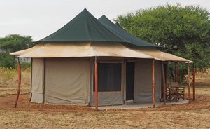 Luxury tent 