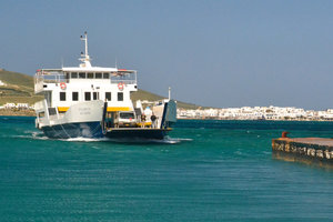 Ferry to Antiparos