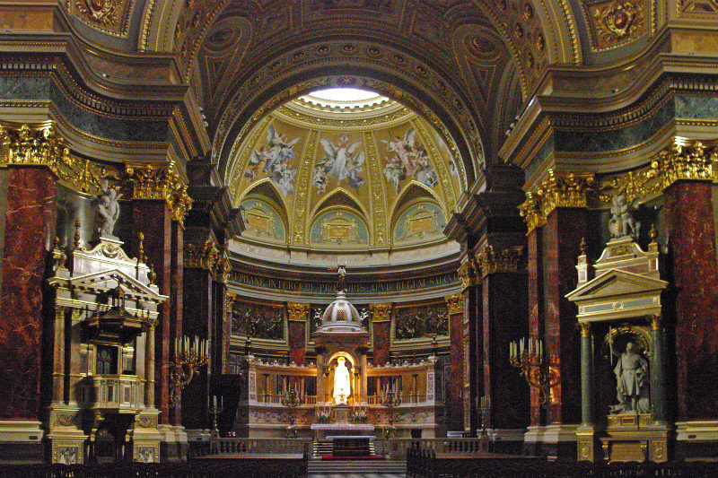 St Stephen's sanctuary