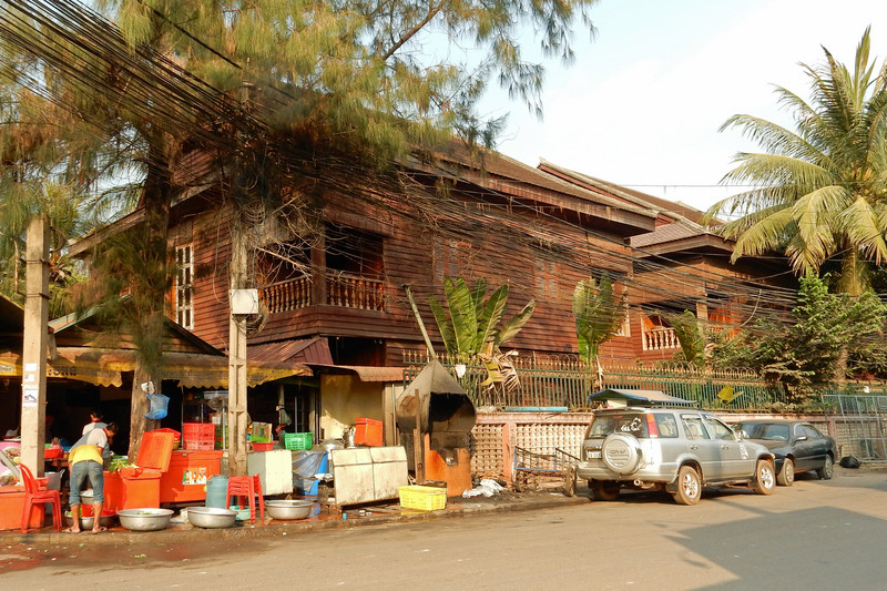 Traditional Cambodian architecture