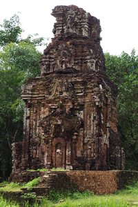 Crumbling Hindu temple