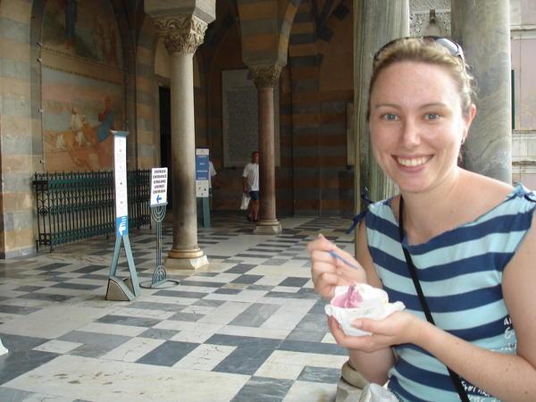 Gelati at the cathedral