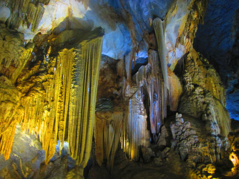 Paradise cave