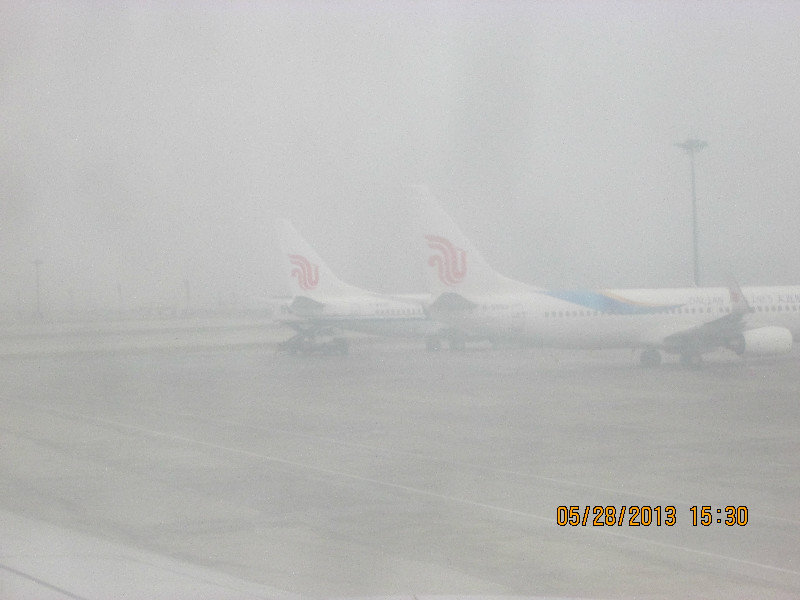 Beijing airport polluted air