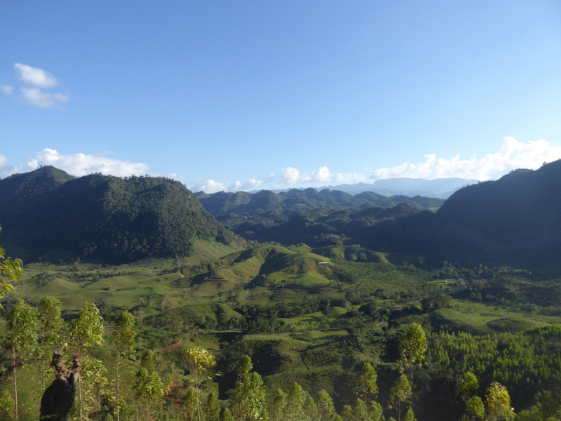 Roadside views - on the way to Lanquin.