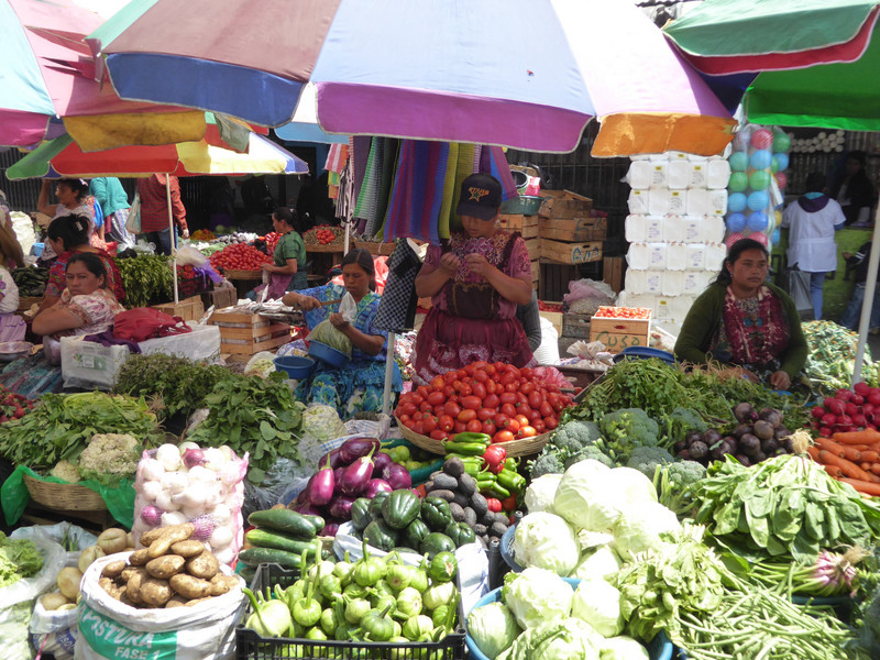 Street market in Xela.