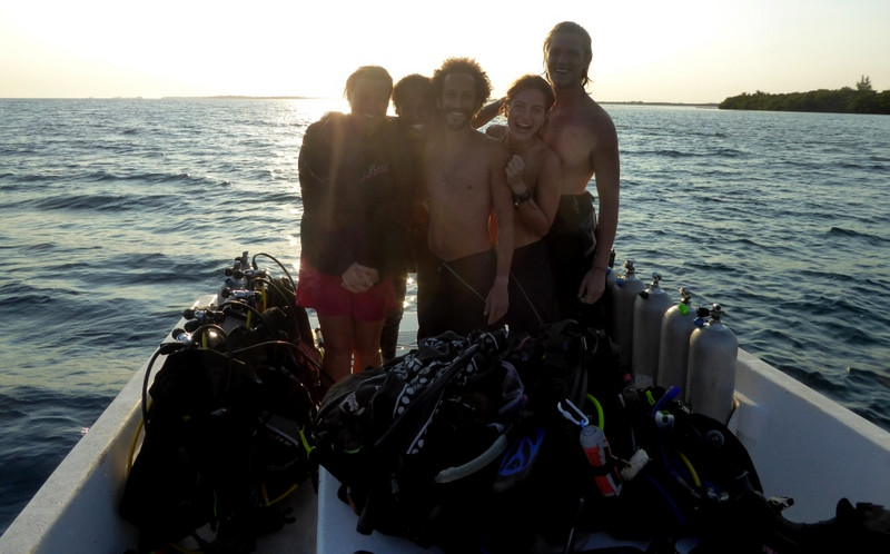 Certified Advanced Open Water Divers!!