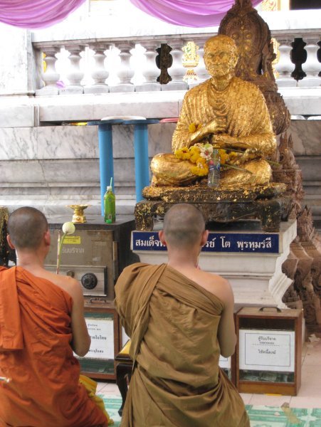 Another buddha getting attention