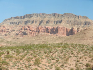 Overgang van woestijn naar canyon country
