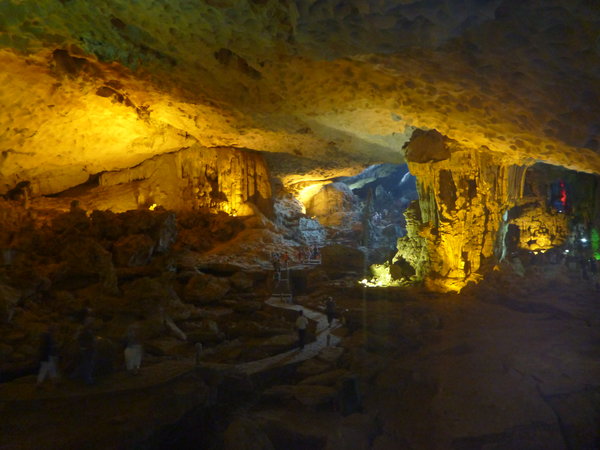 Hang Song Sot Cave