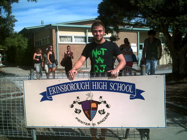 Erinsborough High