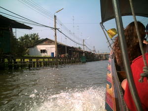 On the way to the floating market
