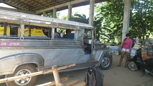 Une Jeepney