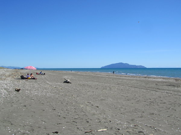 Otaki Beach