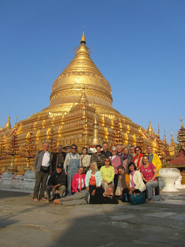 Schwezigon Pagode in Yangon