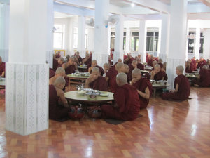 Speisesaal - Khakat Wain Kaung Kloster
