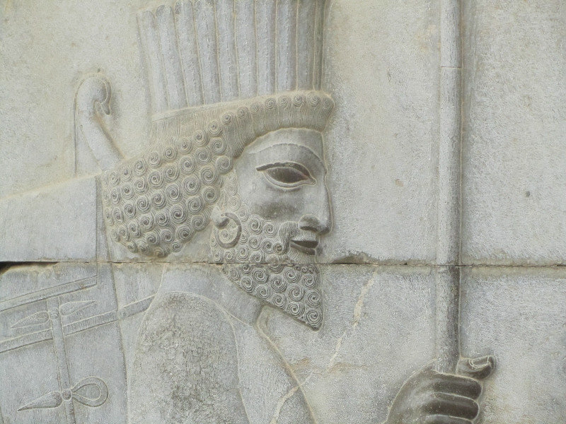 Relief eines persischen Kriegers