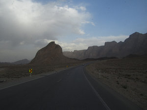 Über das Shirkuh-Gebirge nach Yazd