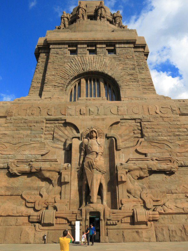 Imposing Völkerschlachtdenkmal