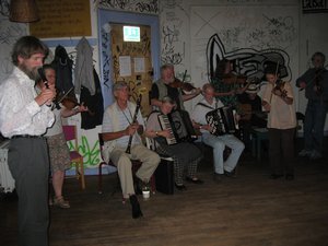 Cute older folk band