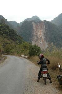 Our trip to the border with Laos south of Dien Bien Phu