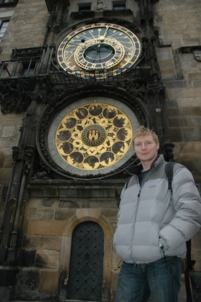 Yes, I was in Prague and saw the clock like every other munter.