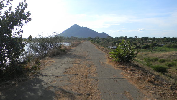 The dam to Kasungu mountain