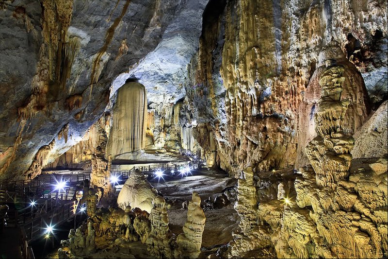 Picture of Paradise Cave that I stole from the internet 