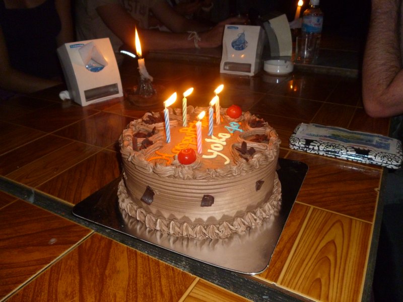 Yokos 40th Birthday Cake x 2