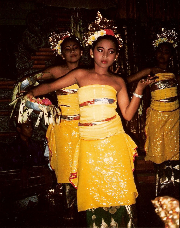 Bali Dancers @ Pictet 34 Closing Ceremony