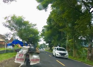 Bali Transport - TVs