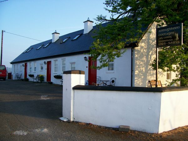 Annaghkeen Cottages, Headford, Galway