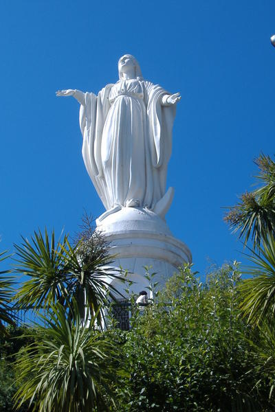 A very large Virgen Mary