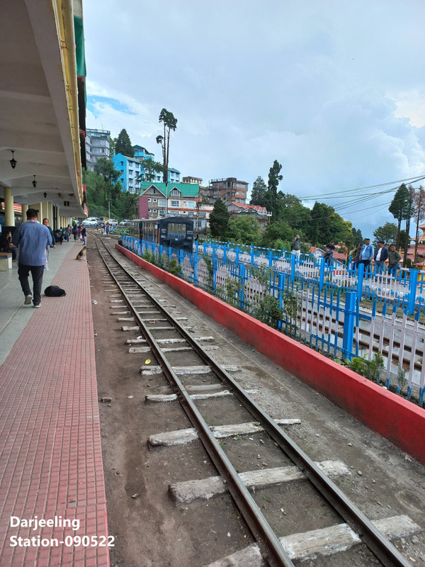 86-Darjeeling Station