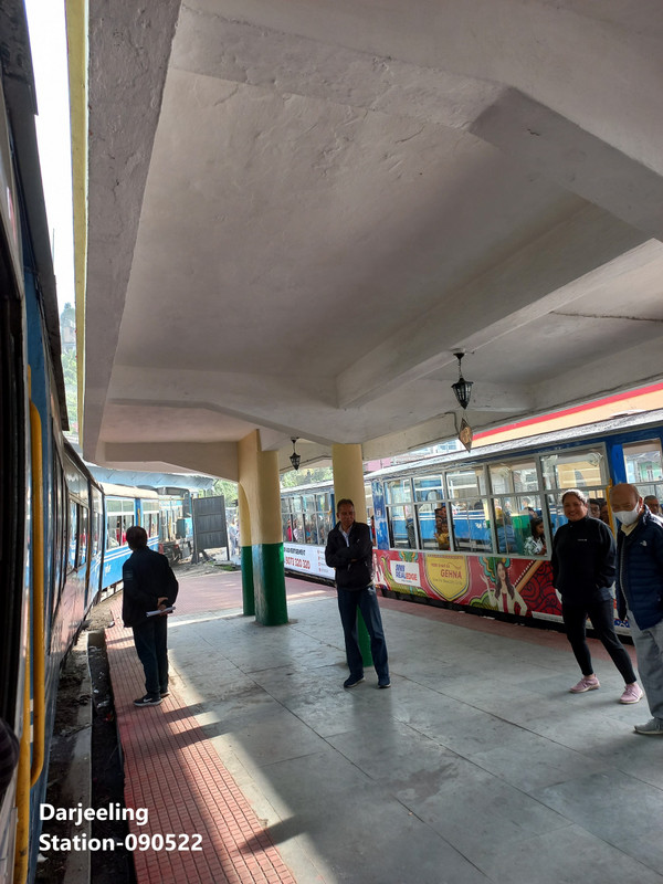 88-Darjeeling Station