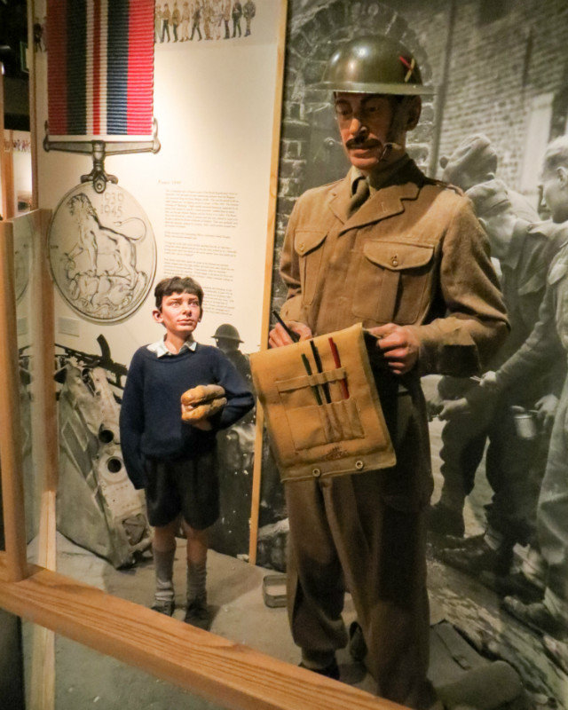 Royal Scots Guard and French Boy WW II