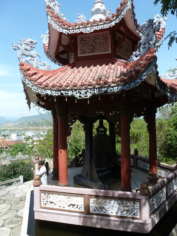 Nha Trang -  Long Son pagoda (2)
