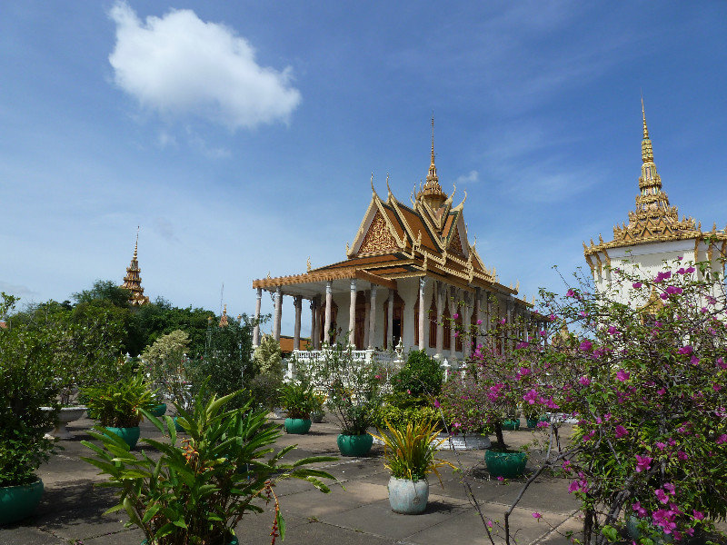 Phnom Penh - Silver Pagoda